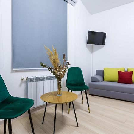 Vodna White Apartment Lwów Zewnętrze zdjęcie