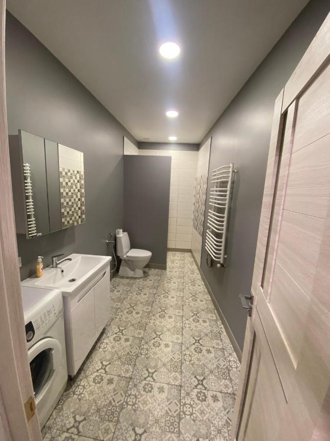 Vodna White Apartment Lwów Zewnętrze zdjęcie