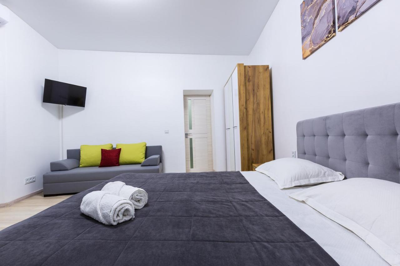Vodna White Apartment Lwów Zewnętrze zdjęcie